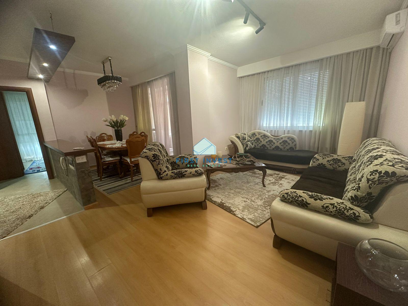 Apartament me qera 2+1+2 tek Bohem Astir